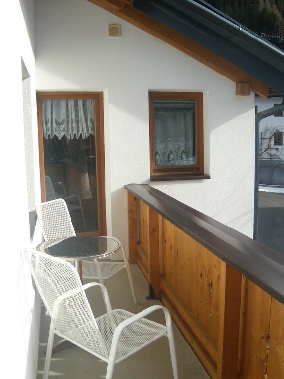 Ferienwohnung Rottensteiner Sybille Inclusiv Sommercard イェルツェンス エクステリア 写真